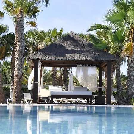 Üdülőközpont Alannia Costa Blanca 5*