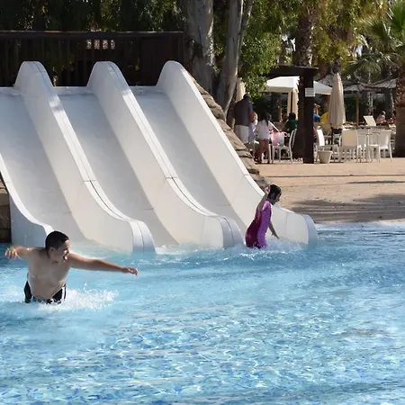 אתר נופש Alannia Costa Blanca 5*
